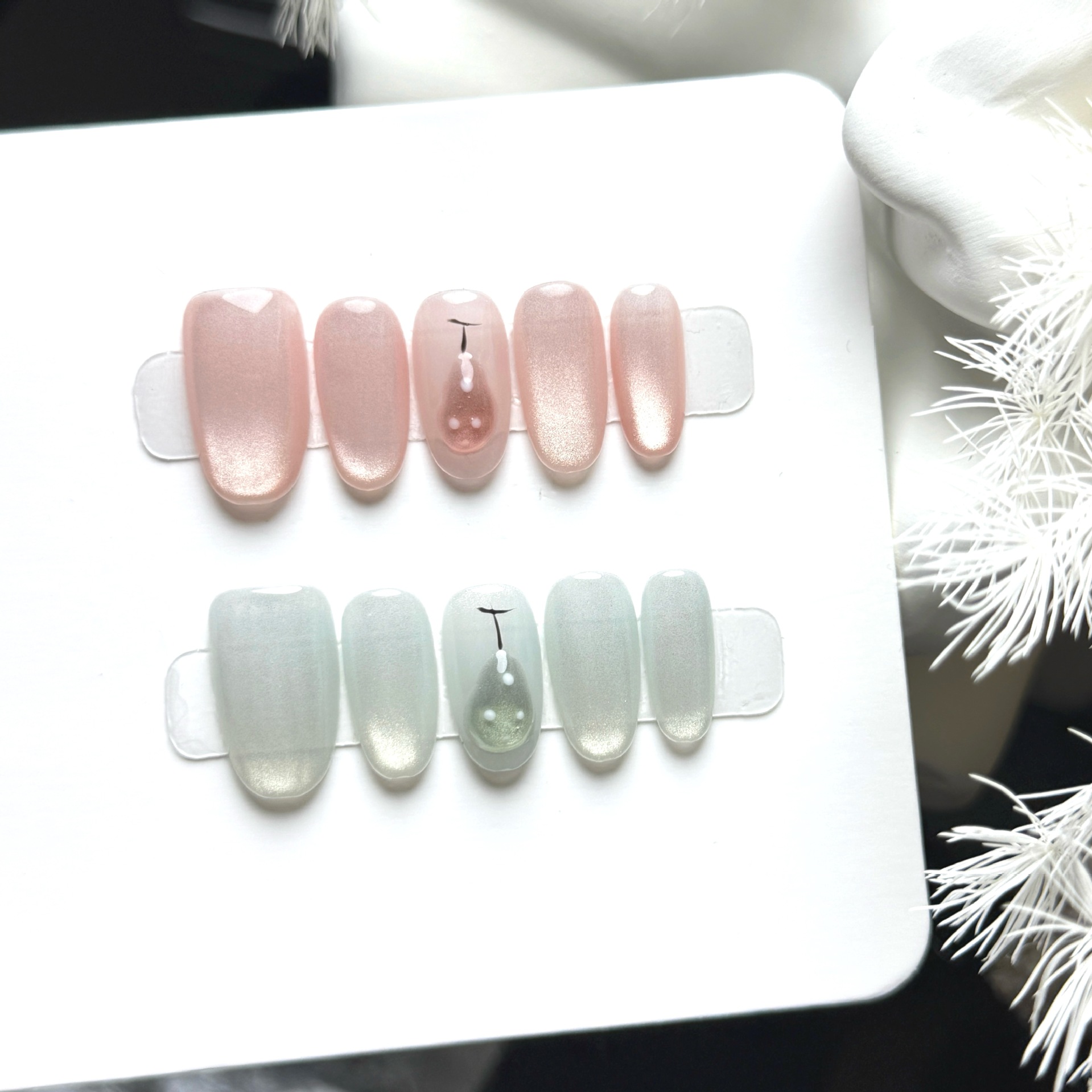 Nail Art Full Cat Eye - 10 Stück handgemachte kurze ovale Press-On-Nägel