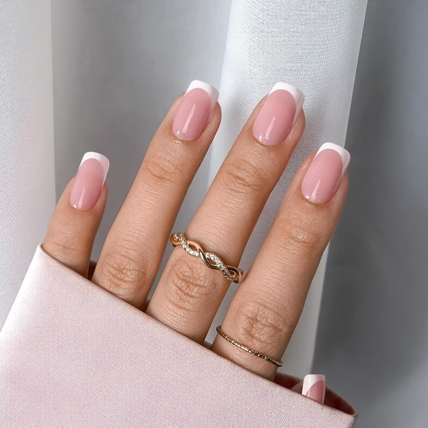 24PCS Kurze Quadratische Weiße – Nail Art France Bewertung und Preis