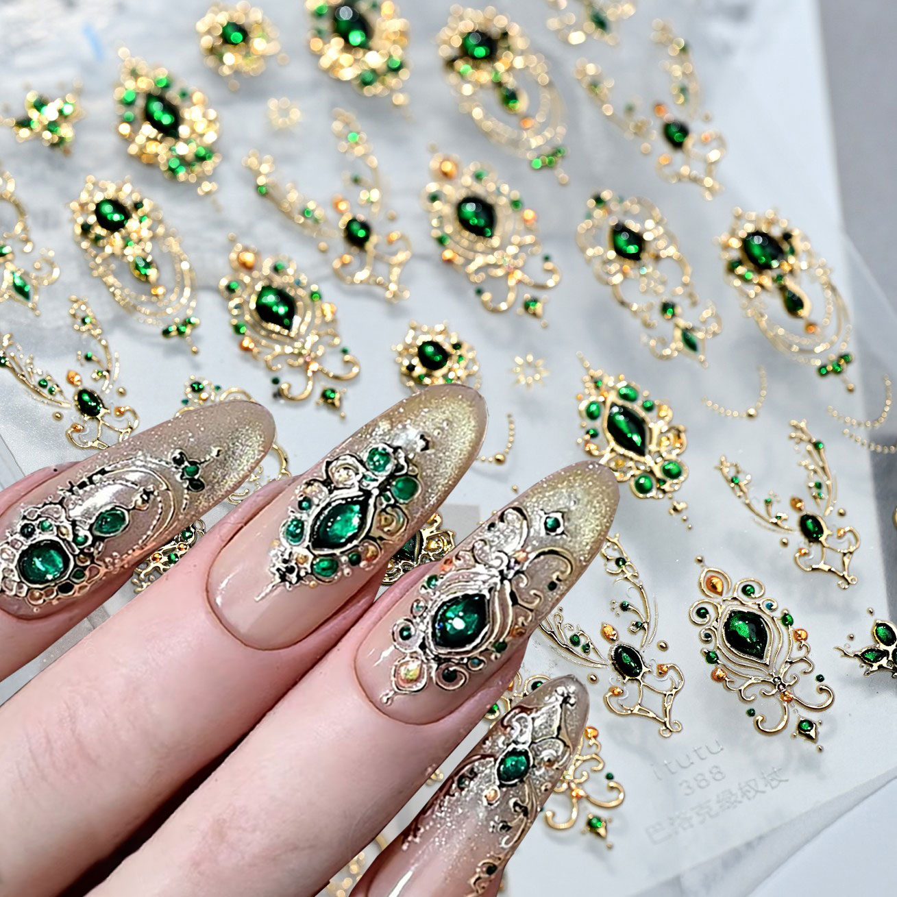 5D geprägte Smaragd-Edelsteine – Nail Art Emerald Green Bewertung und Preis