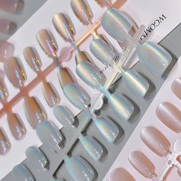 30 Stücke Kurze Presse Auf Näg – Nail Art Full Cat Eye Bewertung und Preis